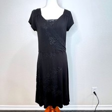 OILILY Jersey Knit Fit & Flare Embroidered Dress L/XL Black Short Sleeve Midi