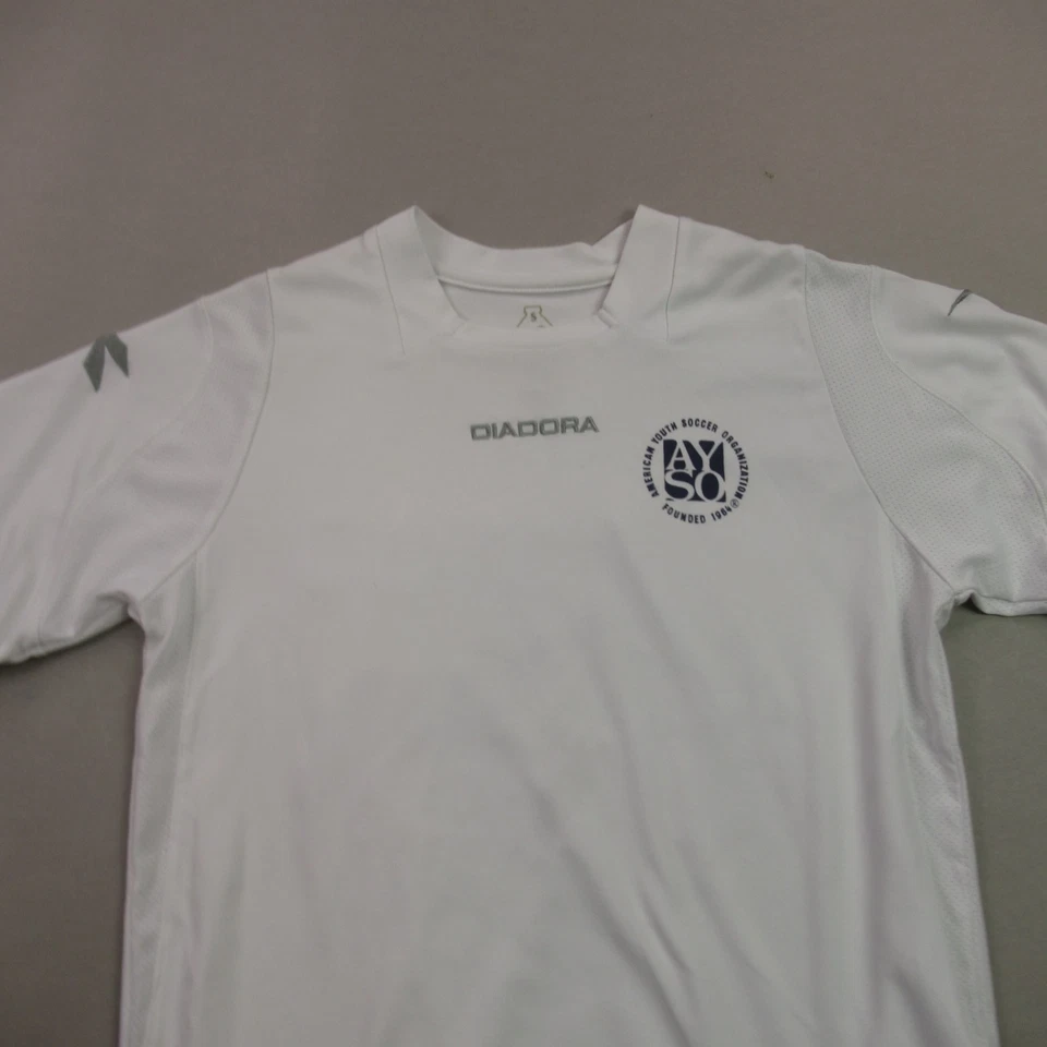 Рубашка Diadora для мальчиков маленькая с коротким рукавом повседневная белая квадратный вырез на открытом воздухе - Изображение 3 из 4