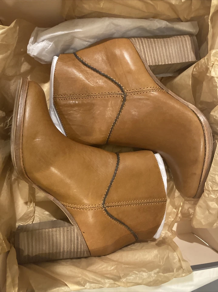 Botines de cuero Aerin Rivette-Vachetta color corteza talla 8,5 M nuevos precio de venta sugerido por el fabricante $490+ Foto 2 de 4