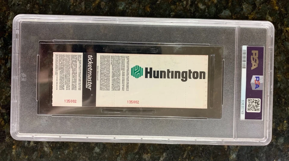 ЛЕБРОН ДЖЕЙМС 2003-2004 ДЕБЮТАНТ год билет 32 балла PSA 7 -- POP 6 не выше - Изображение 3 из 4