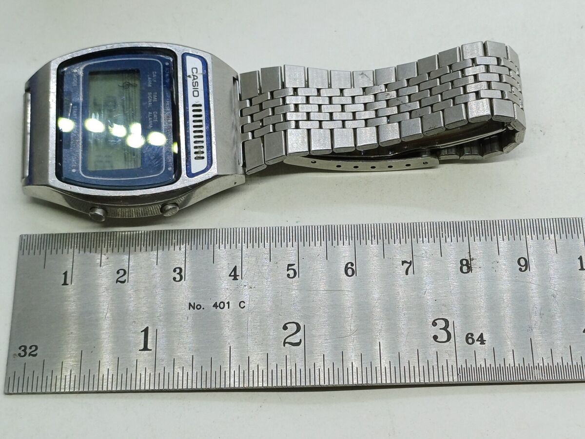 RARE VINTAGE CASIO 82 H104 MELODY ALARM DIGITAL WATCH JAPAN RARE VINTAGE CASIO 82 H104 MELODY ALARM DIGITAL WATCH JAPAN