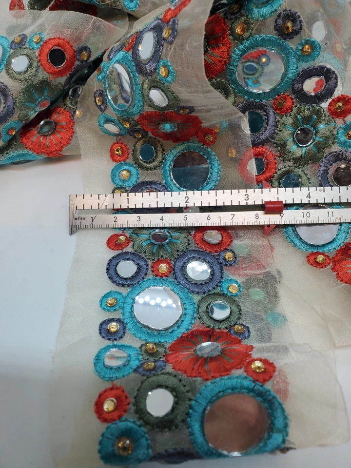 Apliques Espejados Borde Art Deco Turca Moderna, Gris, Naranja, 2 yardas x 3" Base de Tul Foto 3 de 3