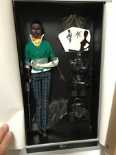 FASHION ROYALTY URBAN OUTFITTING NADJA GIFTSET NRFB