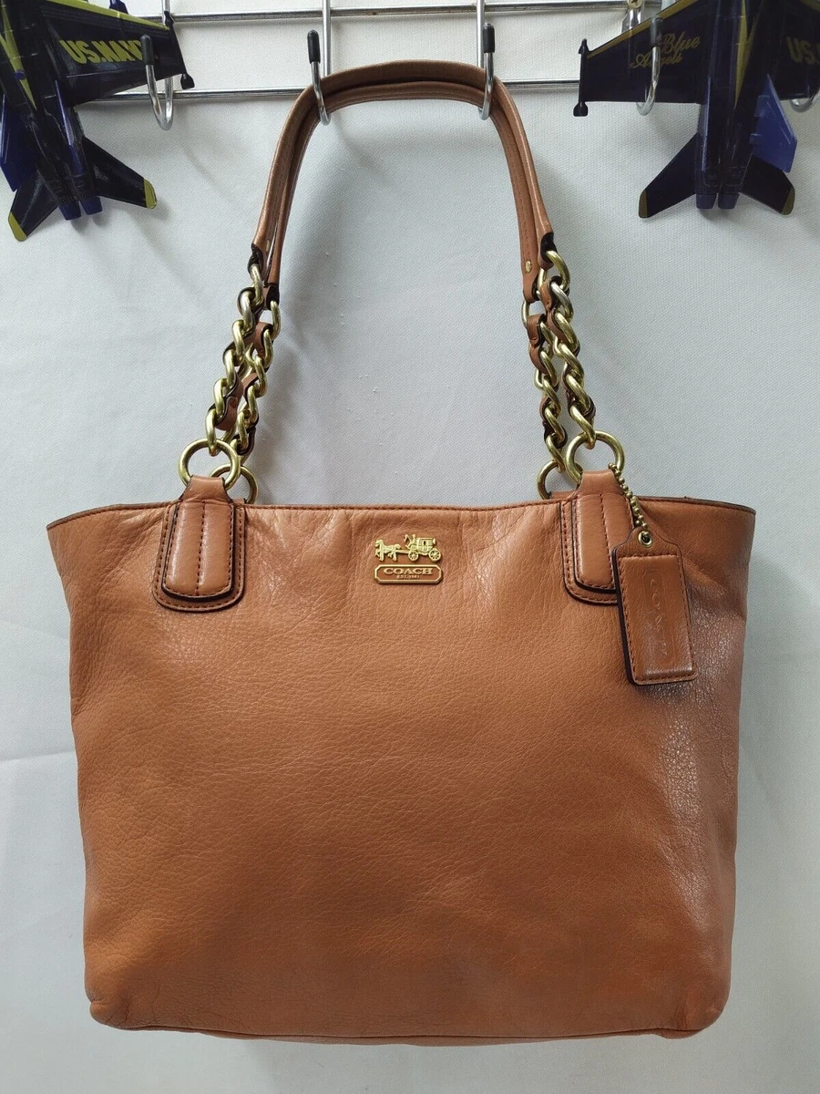 COACH OUTLET® | Signature Chain Hobo