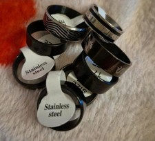 schwarze Edelstahl-Ringe Größe 17