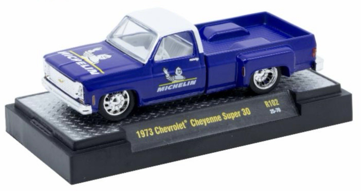M2 MACHINES 1973 CHEVY CHEYENNE SUPER 30 DUALLY SQUAREBODY AUTO