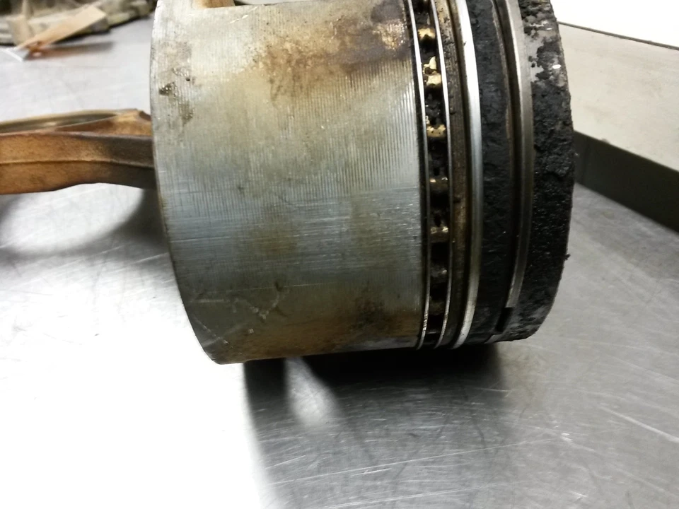 Pistón y varilla de conexión estándar para 86-88 Buick Century 3.8 Foto 2 de 4