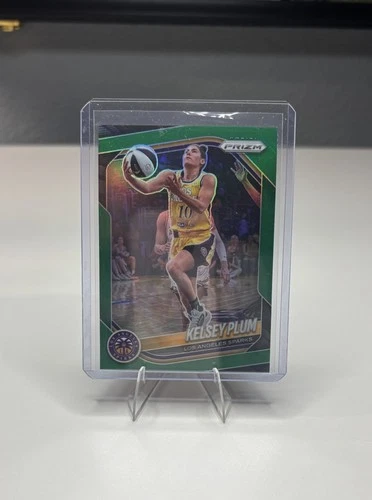 2025 Panini Prizm WNBA - Kelsey Plum #59 Green Prizm