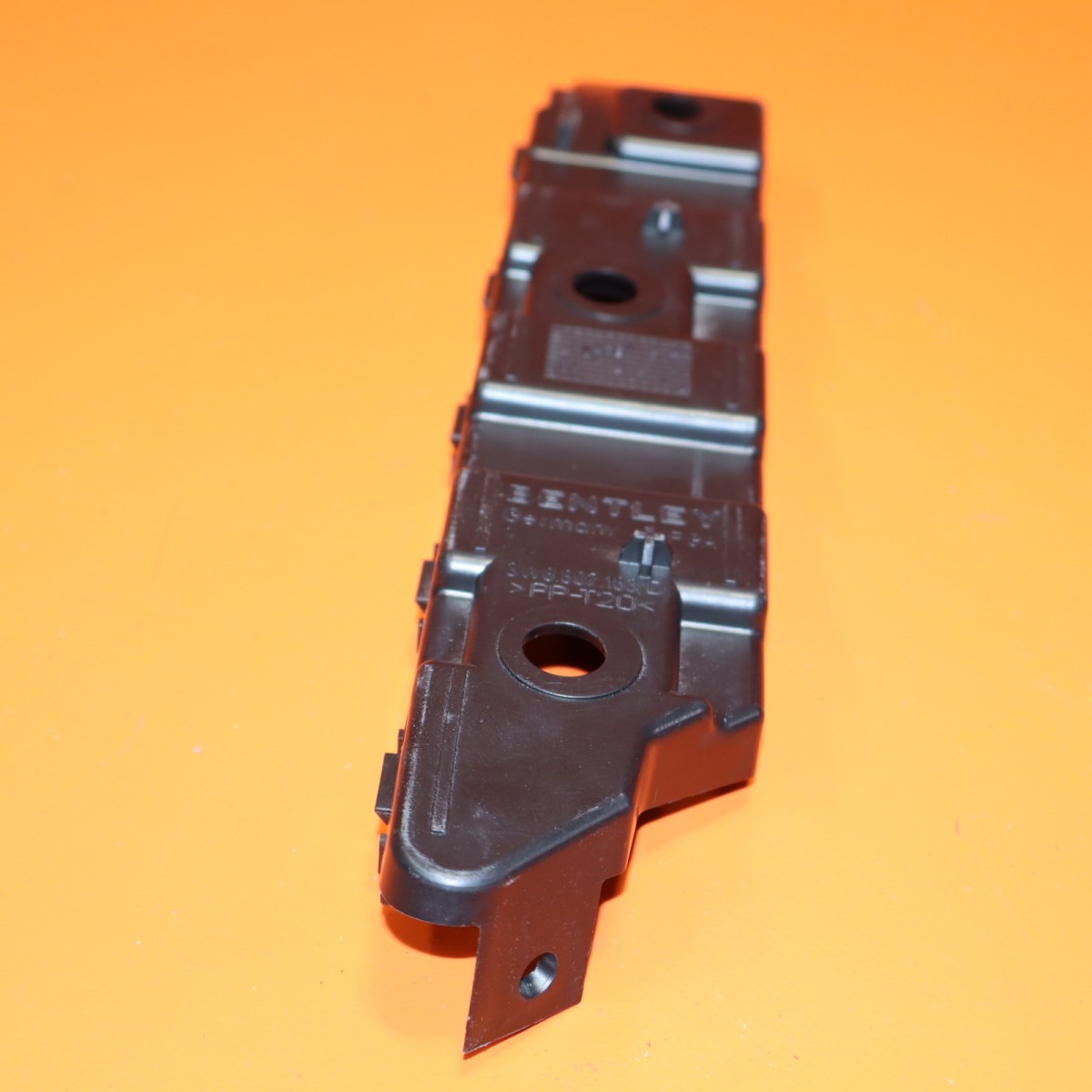 Bentley Continental GT 2004-2008 Front Left Bumper bracket P/N 3W8807183D