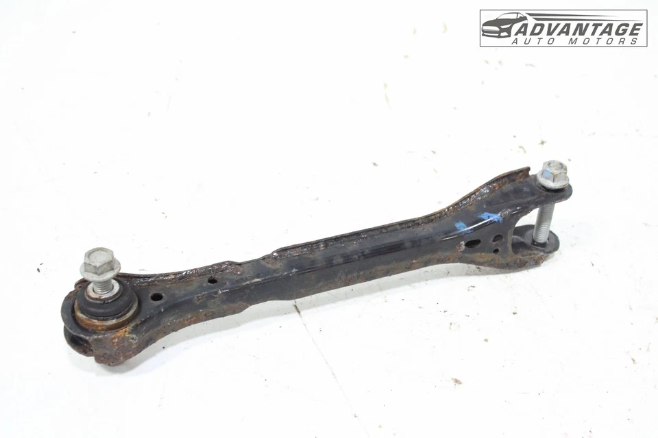 Chevrolet Camaro 2016-2024 tracción trasera suspensión trasera lado izquierdo brazo de control superior OEM Foto 3 de 4