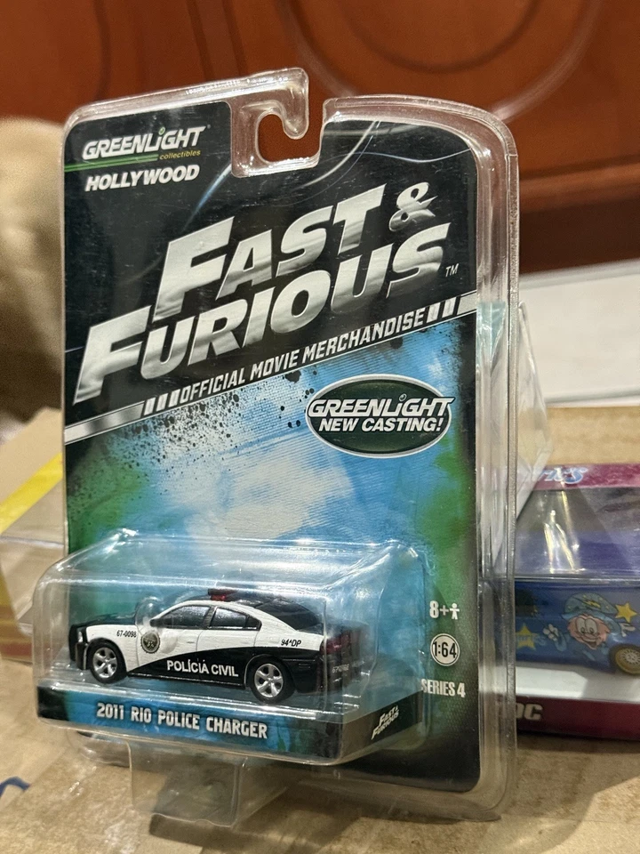 Greenlight 2012 Fast & Furious 2010 Rio Police Dodge Charger #44640 lot 3 pieces - Image 3 of 4