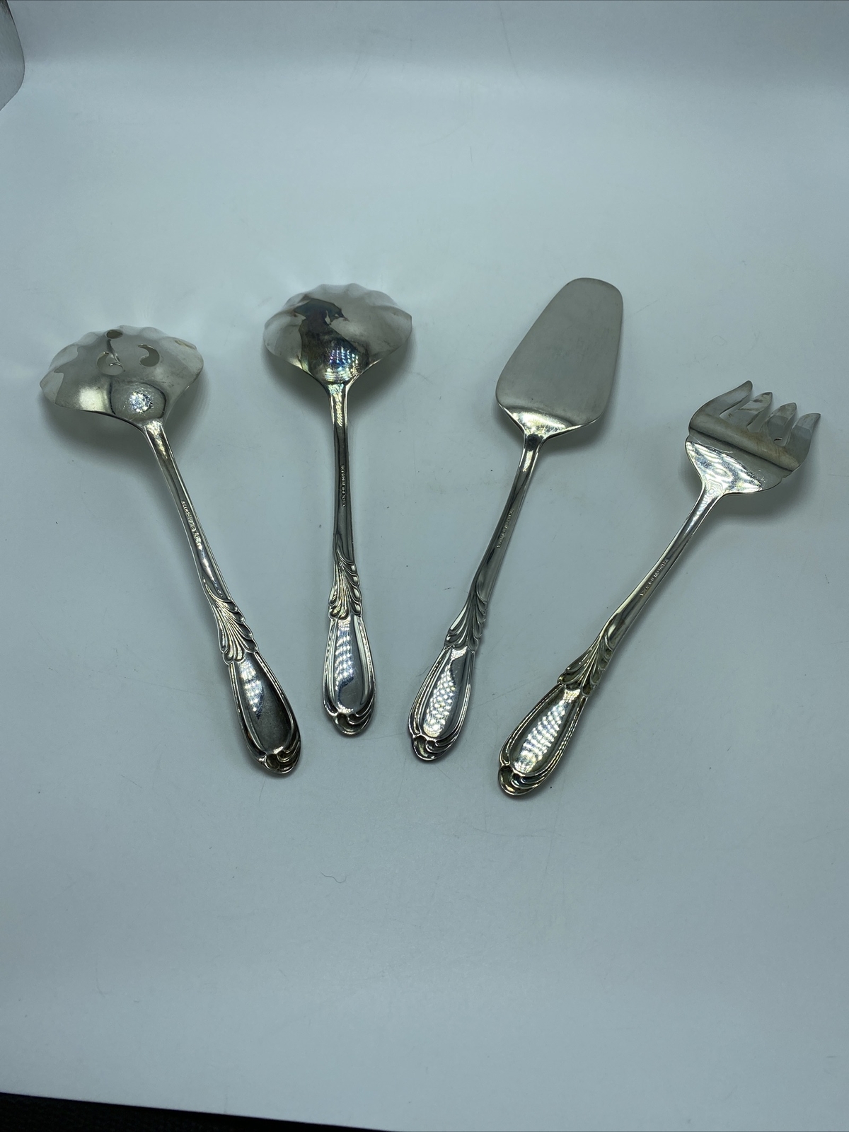 Retroneau 18 0 Silverware Flatware 4 Pc Serving Spoons Fork Pie Made In retroneau-18-0-silverware-flatware-4-pc-serving-spoons-fork-pie-made-in