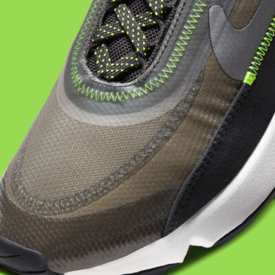 nike air max 2090 se 3m trainers in anthracite