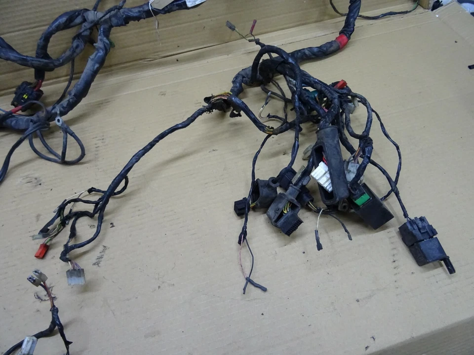 Piaggio X EVO 125 Wiring Loom Main Harness 643095-00 P572 - Image 2 of 4