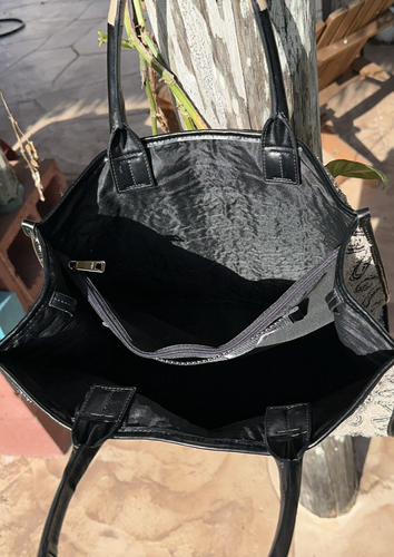 FURLA OPPORTUNITY L TOTE LOGO PRINT SHOULDER BAG PURSE LEATHER BOTTOM & TRIM - Picture 17 of 17