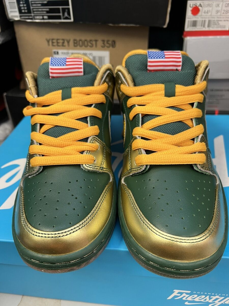 Nike SB Dunk Pro Low Doernbecher DB 2018 Size 9 Green Gold Nike SB Dunk Pro Low Doernbecher DB 2018 Size 9 Green Gold
