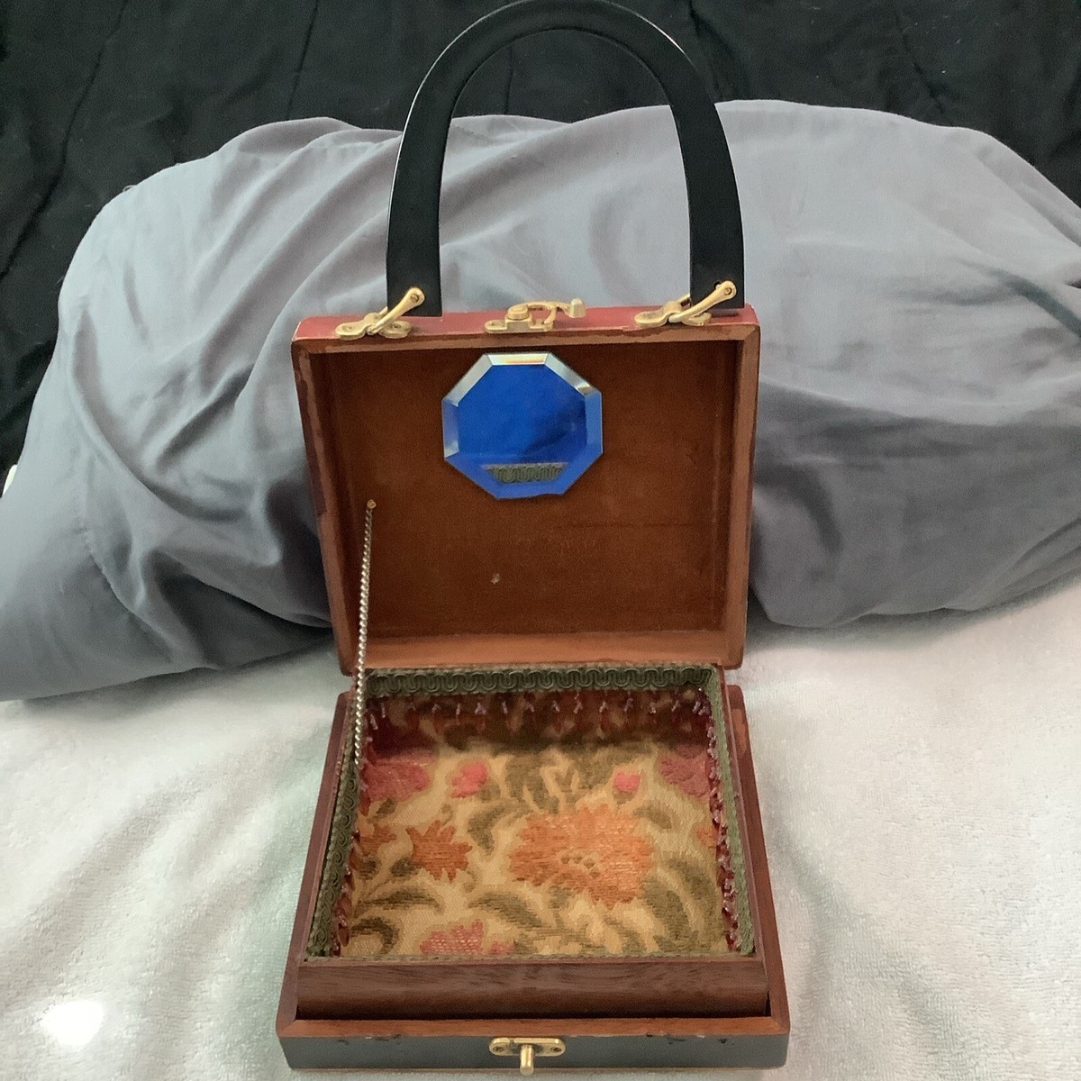 ELAINE LAURENT LINED WOOD CIGAR BOX PURSE " INDIAN TABAC CIGAR CO."