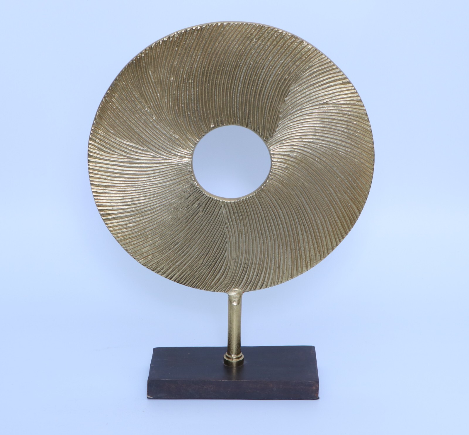 Modern Home Decor Gold Finish Metal Linen Textured Gift Tableware