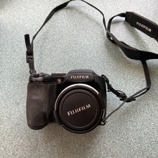 Fujifilm Digital Camera Finepix S5700 7.1MP Bridge Camera With Strap See Desc