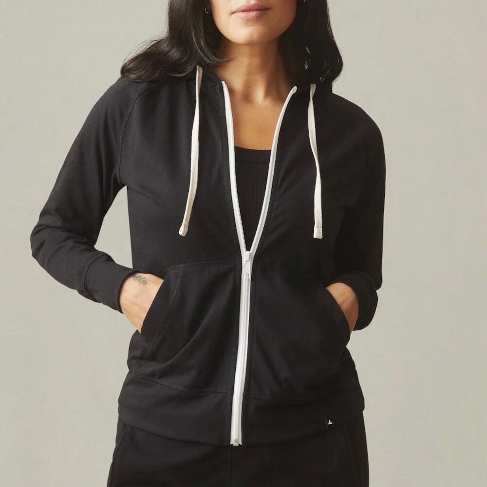 NWOT American Giant Lightweight Full Zip Hoodie M Black Casual Layering Basic