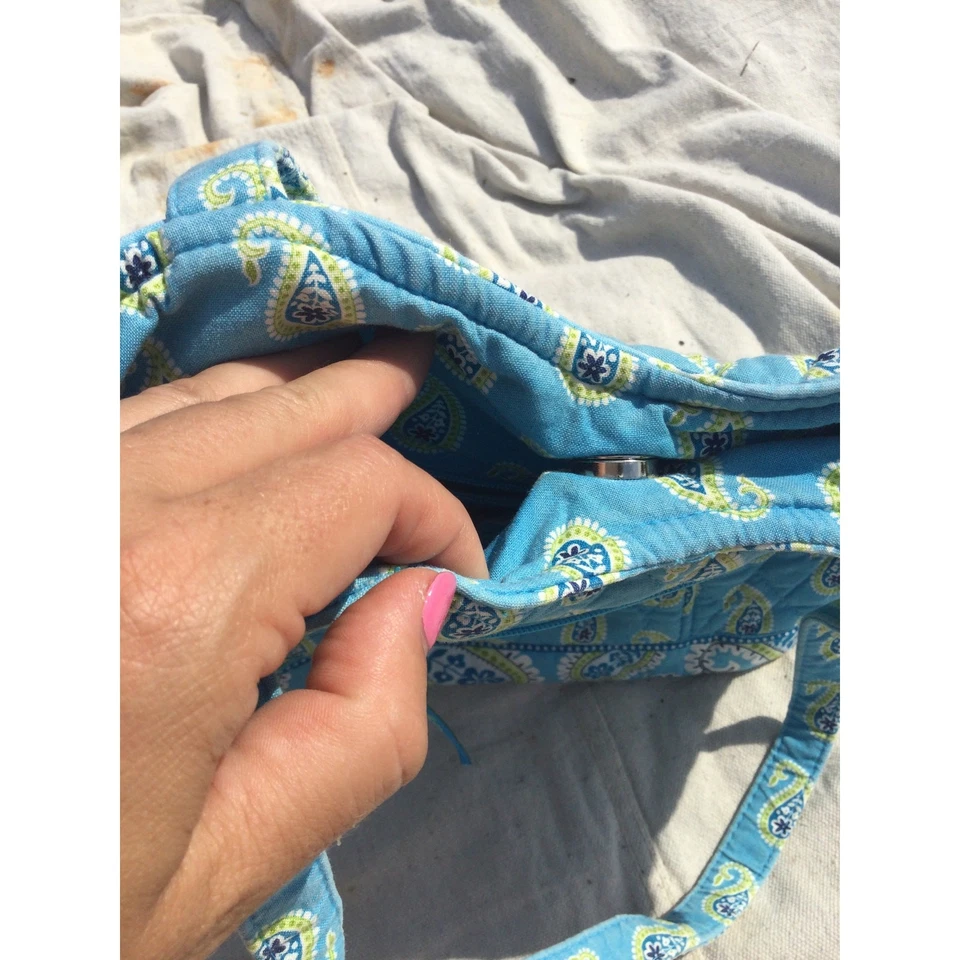 Vera Bradley Bolso de Mano Mediano Monedero 10” Cartera Azul Tela Paisley Vegano Lavable Foto 4 de 4