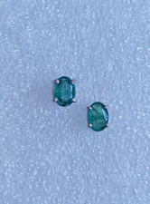 Aretes para mujer de plata de ley 925 con piedras preciosas ovaladas de esmeralda natural