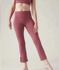 Athleta Transcend Stash Crop Straight Leg Pant size Small Rose Pink #533441