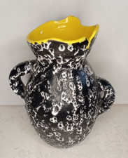 VASE céramique noire bullée LUNETTA VALLAURIS intérieur jaune, col à découpes BE