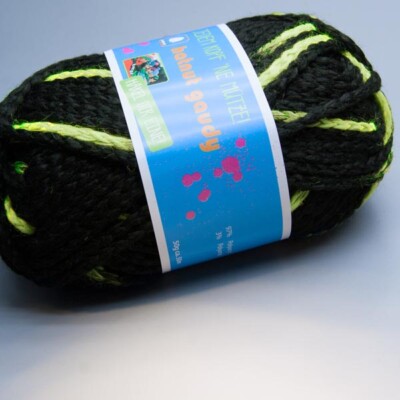 Hatnut Gaudy 85 Neon Yellow 50g Yarn