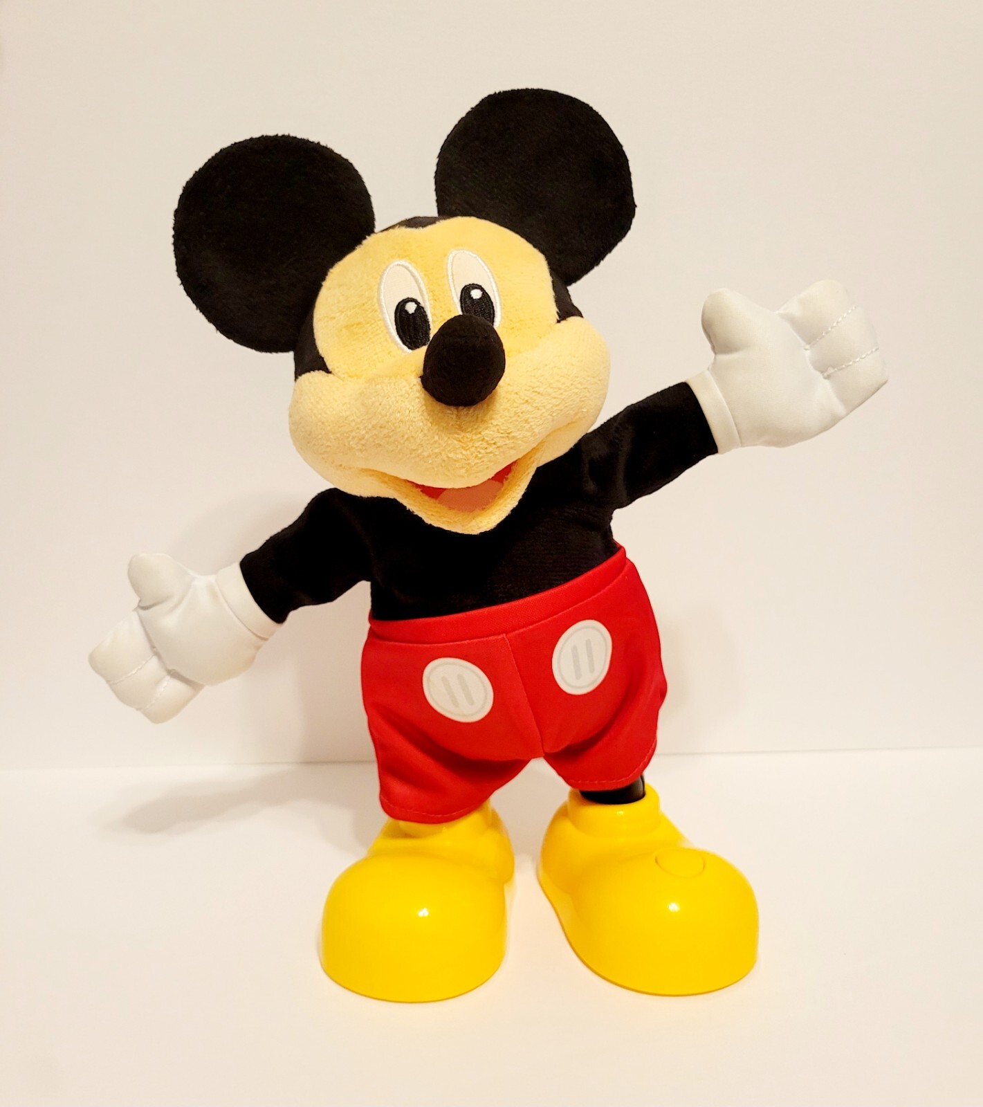 Fisher Price Disney Animated 12