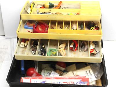 Vintage 1950s -1960s Old Pal USA Fishing Tackle Box+Fish Lures