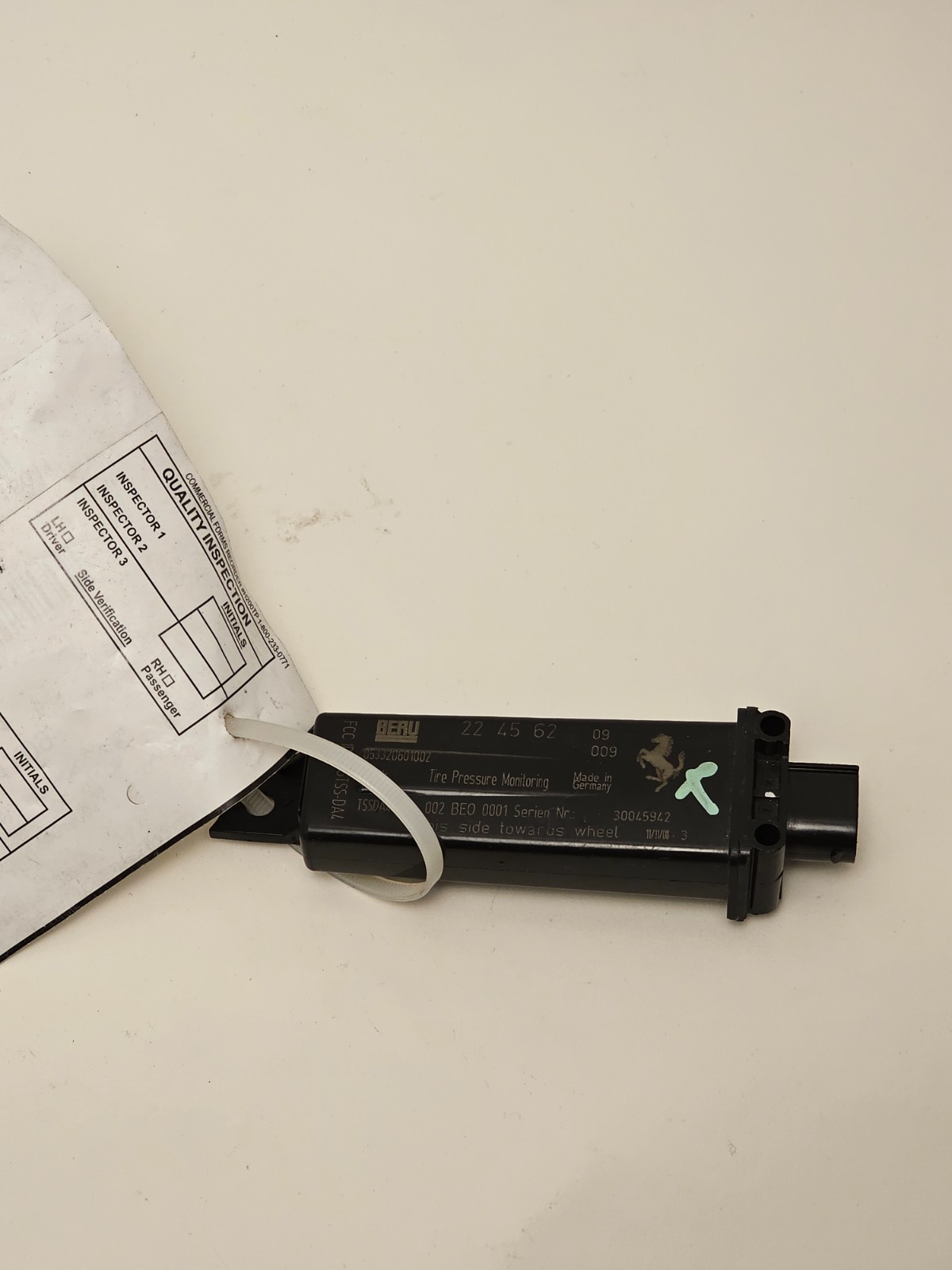 2005-2013 Maserati Quattroporte M139 Tire Pressure Monitor Sensor 224562 OEM