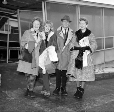 Mary Bell Hayley John Mills Deborah Kerr 10x10 Giclee photo The Chalk Garden 