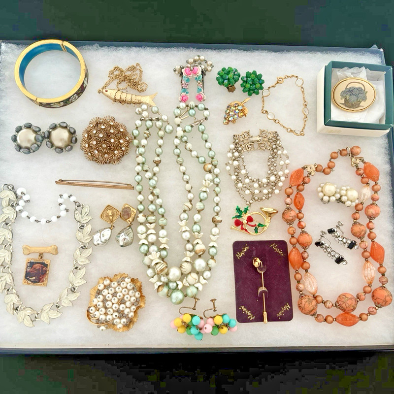 All Vtg Quality Costume Jewelry Lot Some Pieces Marked Trifari, Monet, Coro, BSK