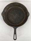 Vintage Griswold No. 8 Cast Iron Skillet Frying Pan 704 K small Logo Erie PA