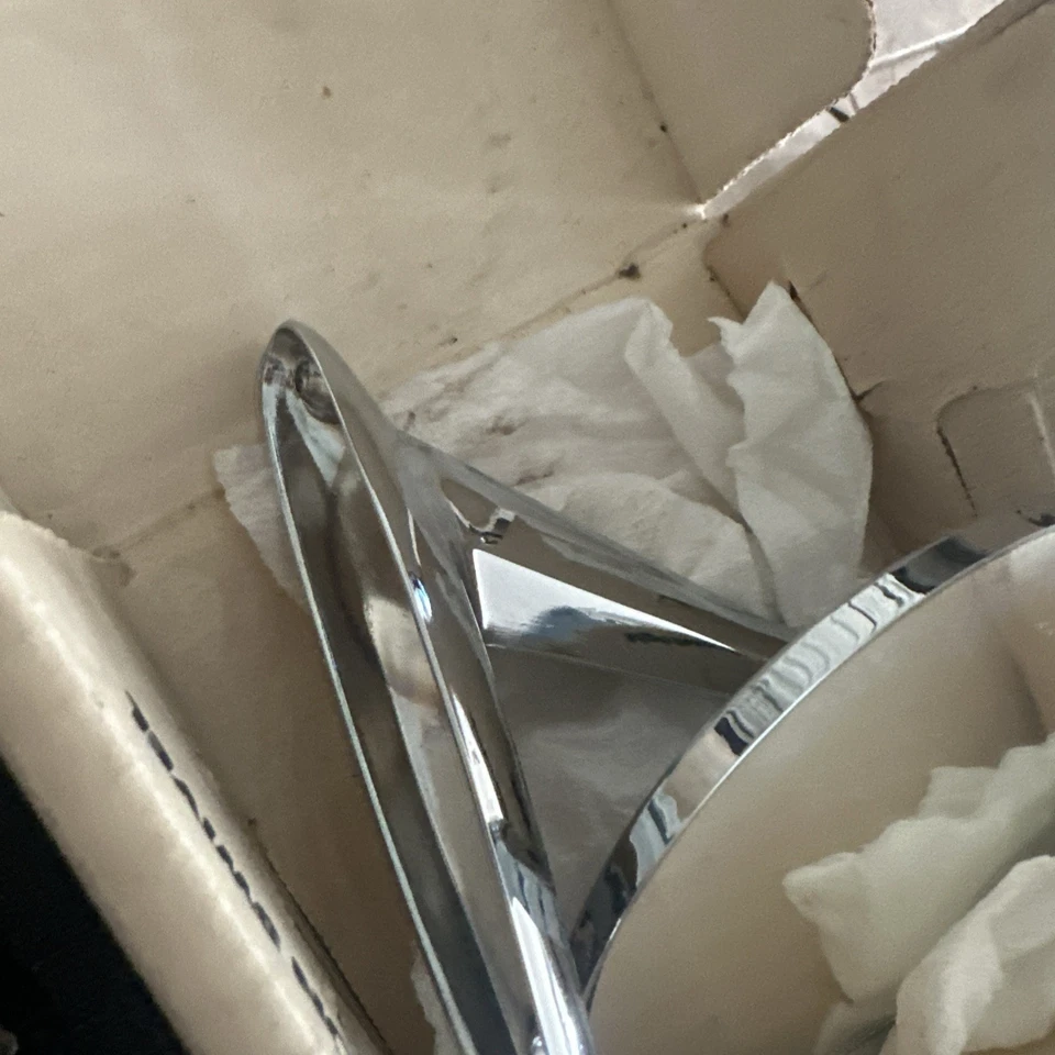 Espejo retrovisor Ford Mustang 1967-70 Foto 2 de 4