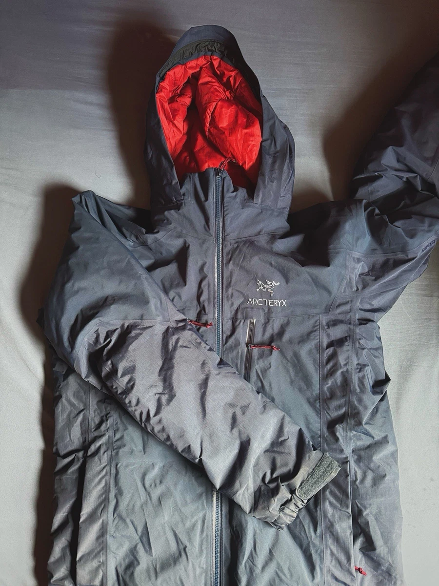 Arc'teryx Regular Size M Coats, Jackets & Vests for Men for Sale