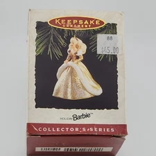Hallmark Keepsake Ornament - Holiday Barbie - Collector's Series 1994
