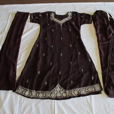 NEW PLUM Silver STUNNING Salwar Kameez SUIT Sari PHENOMENAL OUTFIT PUNJABI DRESS