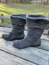 Easy Spirit Women's Boots, Gray Suede, Mid-Calf Size 7.5