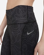 Image of Nike Fast Run Division Women's Crop Running Leggings In Black 