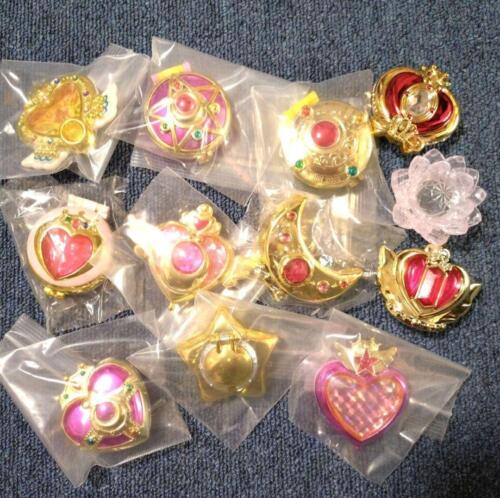 Lot de marchandises Sailor Moon lot de 12 miroirs compact Gashapon Bandai Transformation   - Photo 1/1