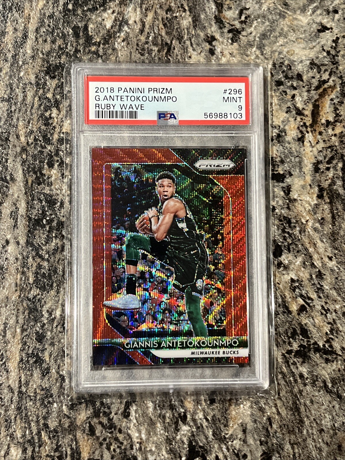 2018 Panini Prizm Giannis Antetokounmpo Ruby Wave #296 PSA 9