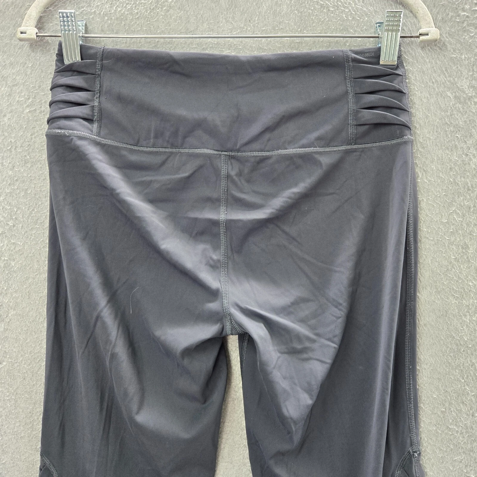 victoria-secret-vs activewear yoga workout pants