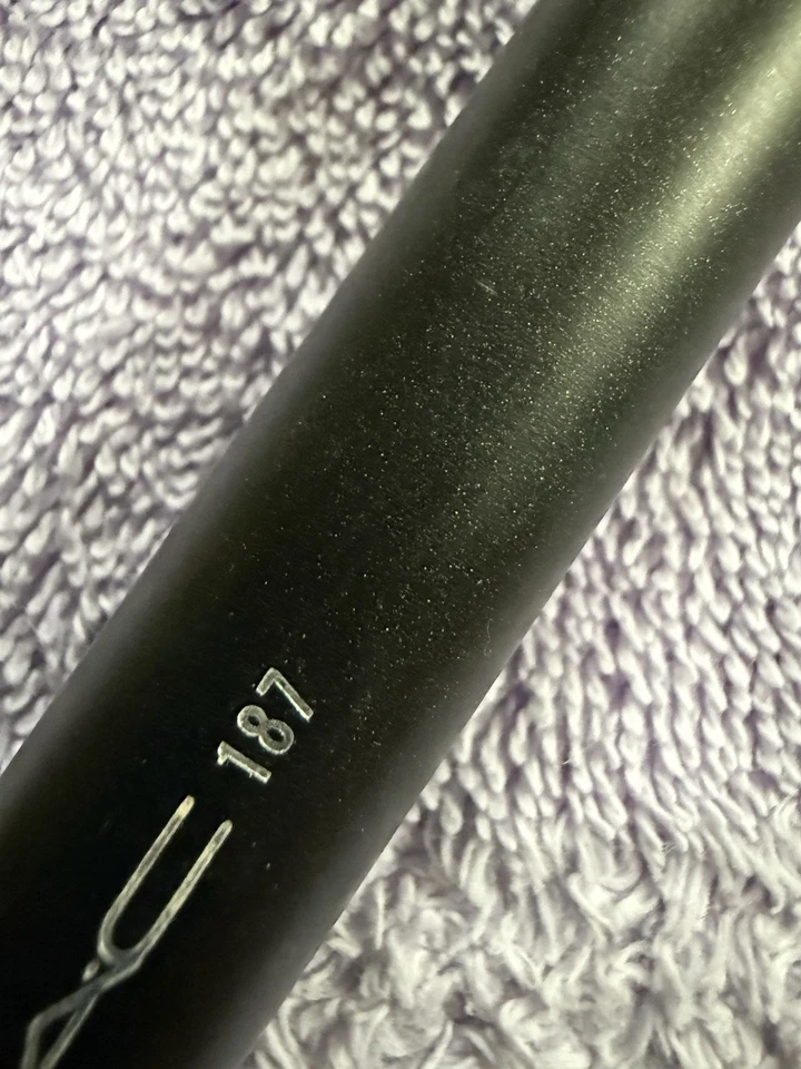 MAC Puderpinsel Nr. 187 - Bild 3 von 3