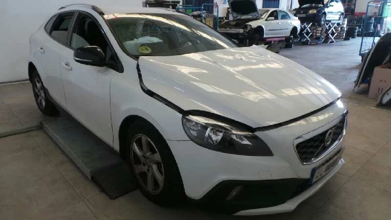 31346638 ANTENNE / 31346638 / 1111719 FÜR VOLVO V40 CROSS COUNTRY MOMENTUM - Imagem 3 de 4