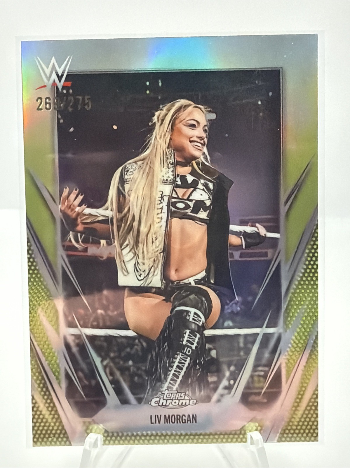 2026 TOPPS CHROME WWE YELLOW REFRACTOR /275 LIV MORGAN #17
