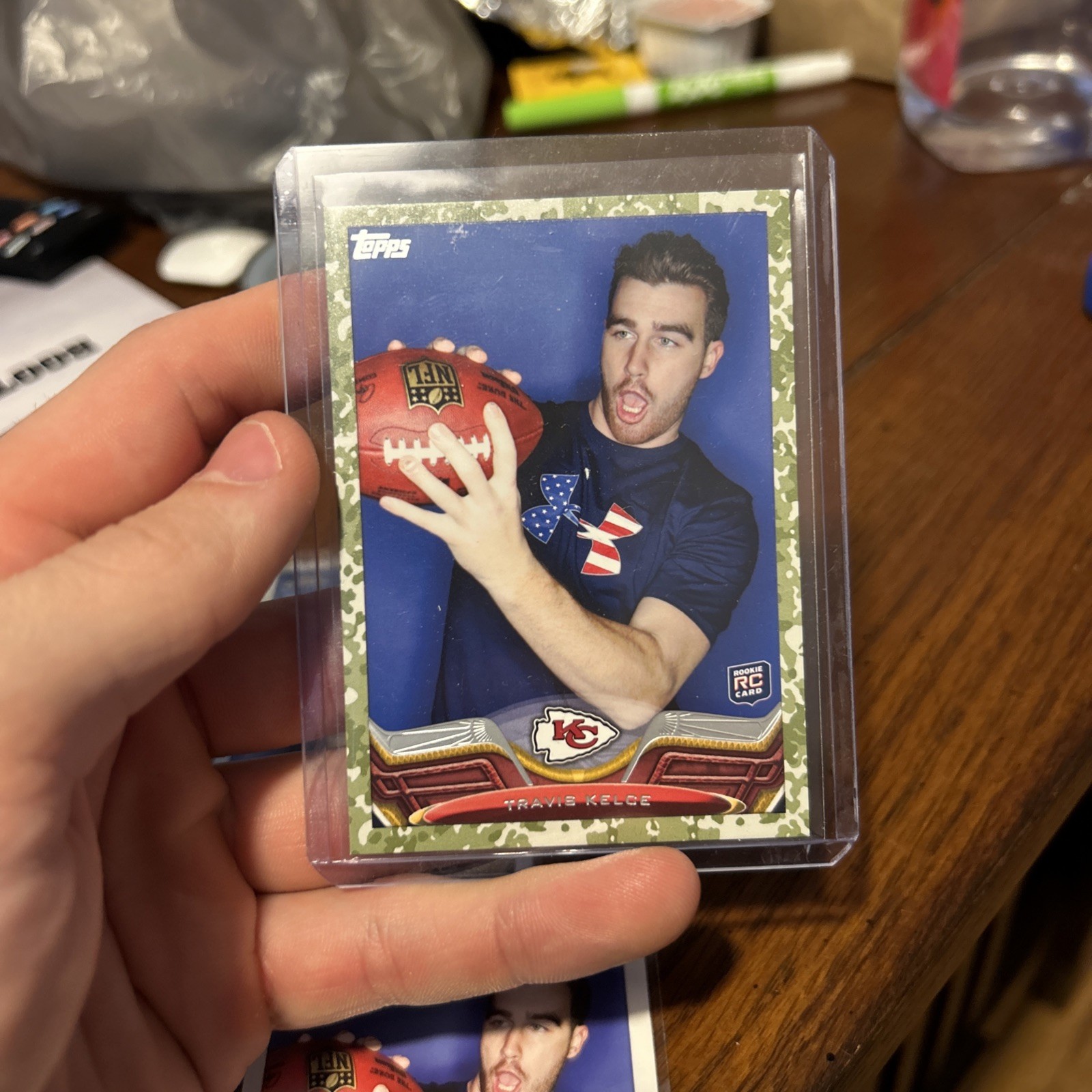 Travis Kelce 2013 Topps Chrome #118 Rookie Camo Refractor /499 + 4 base cards