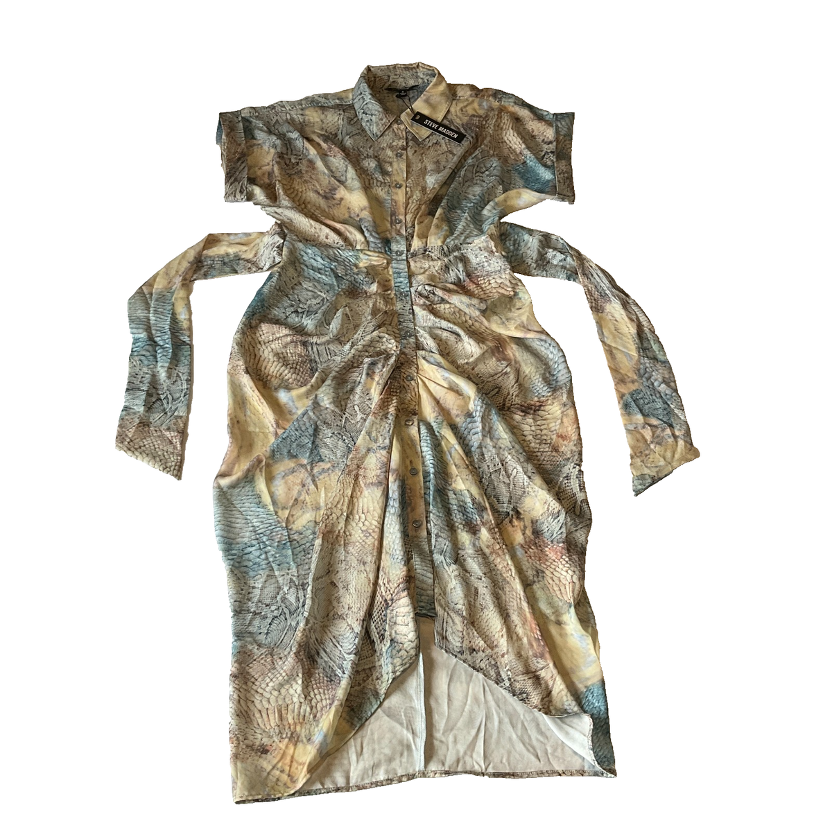 steve madden tori dress Vintage Vibes Boutique The image depicts a woman wearing this beautiful blue denim dress Steve Madden Tori Denim Dress