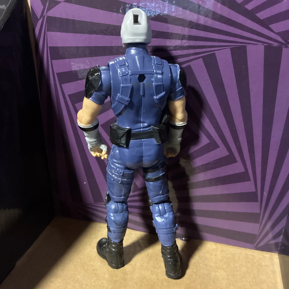 Экшн-фигурка Taskmaster, вероятно, из Marvel Select, б/у - Изображение 2 из 4